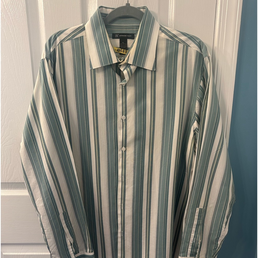 Men’s casual shirt